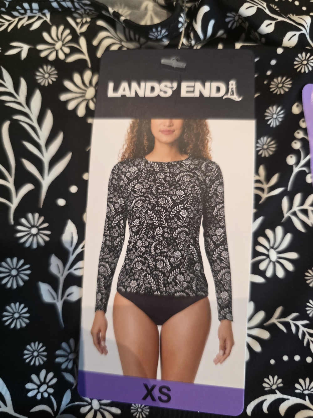 Lands' End Black and White Floral Long-Sleeve Swim Tee